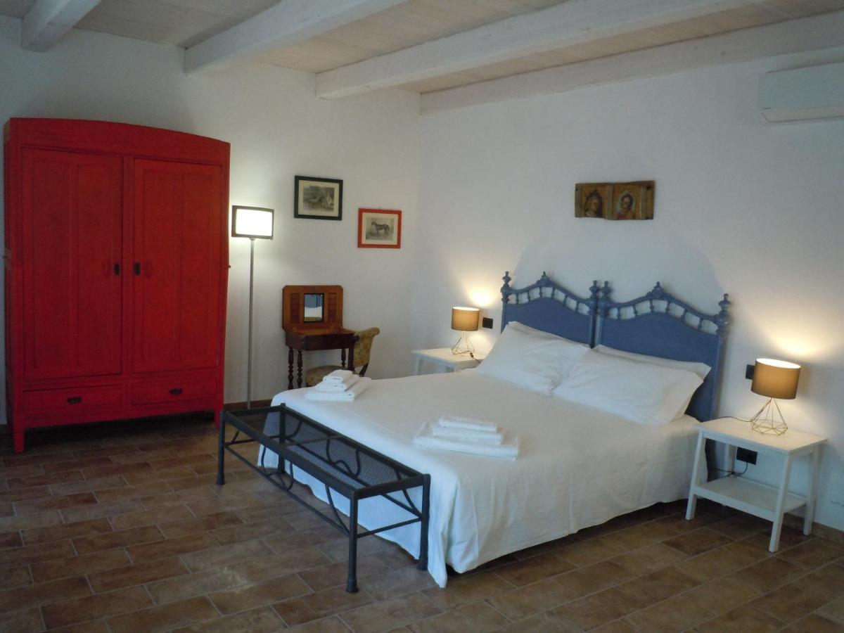 Antica Cascina Pilo Villa Monchiero Luaran gambar